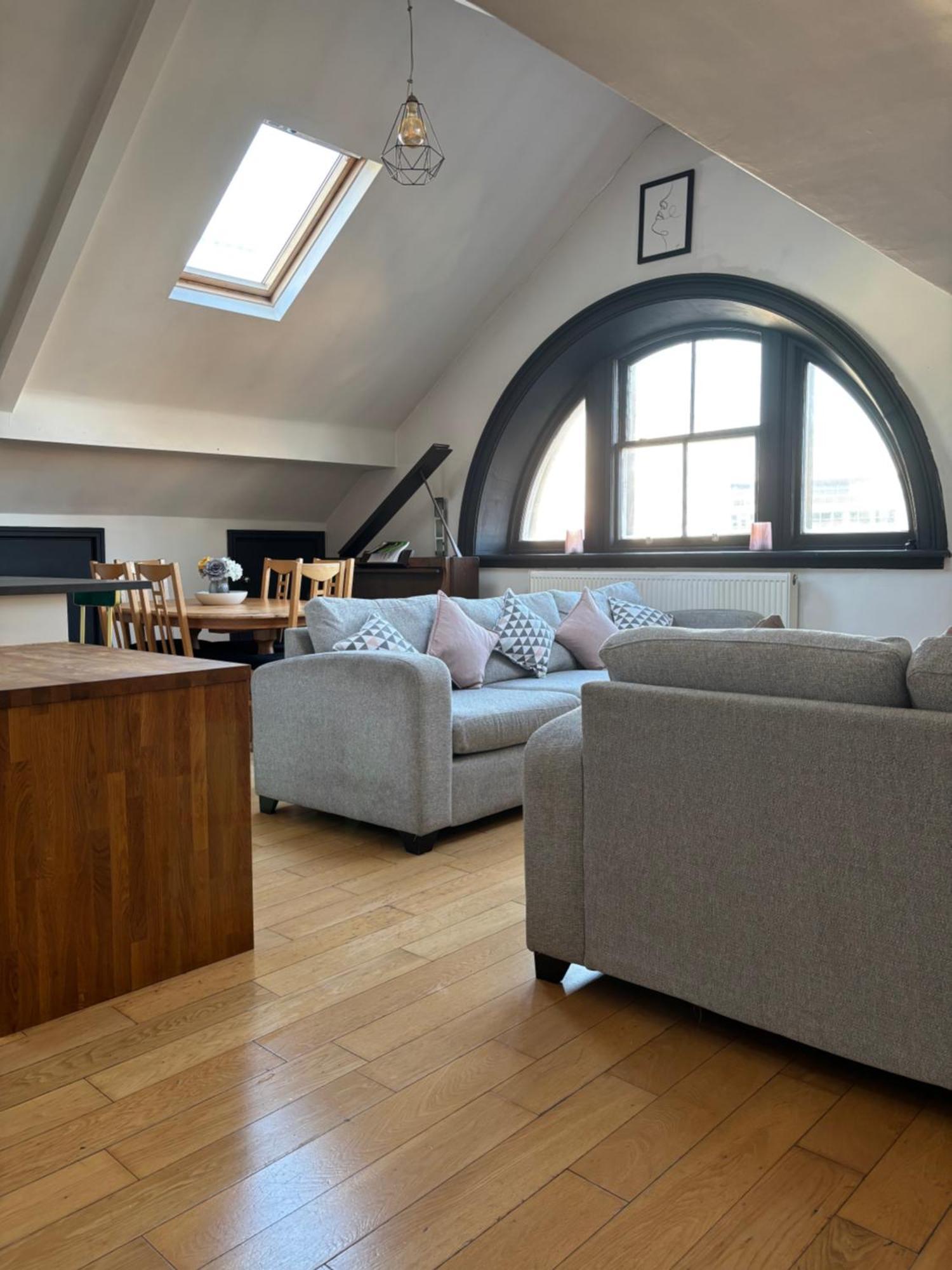 2 Bedroom City Centre Penthouse Loft Apartment Liverpool Esterno foto